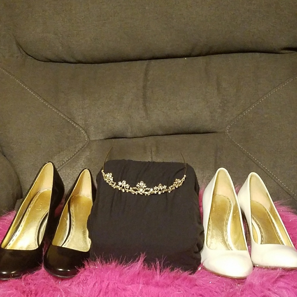 Coach Heels black or white
